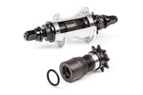 BSD WEST COASTER V2 HUB WITH 2 HUBGUARDS
