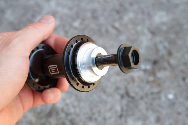 MentalBMX M7 Steel axle HUB w/2 hubg