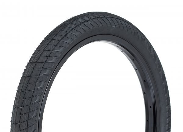 WTP OVERBITE 22" TIRE x 2.30″