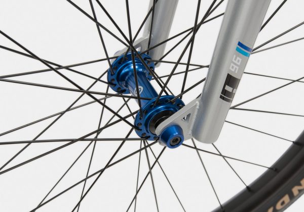 WTP ATLAS 24" SILVER 21.75"