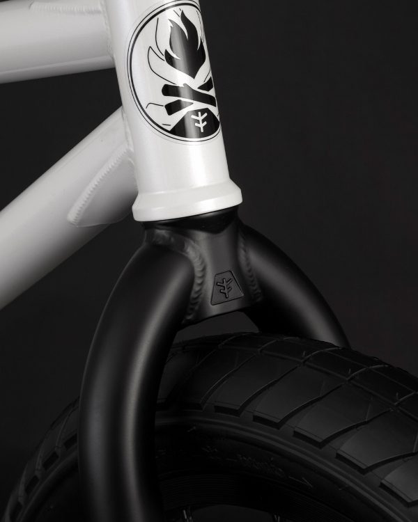 Flybikes FUEGO BIKE Gloss Mettalic White
