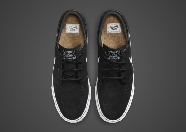 NIKE SB ZOOM JANOSKI OG+ BLACK / WHITE