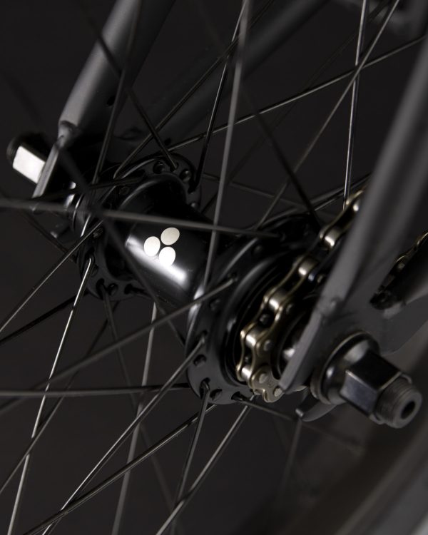 FlyBikes NOVA 18" BLACK