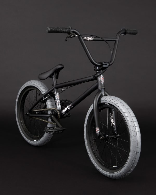FlyBikes NOVA 18" BLACK