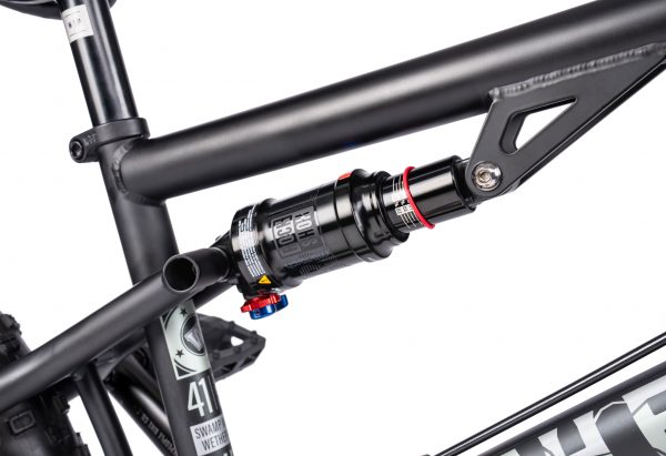 WTP SWAMP MASTER 21.5" MATT BLACK