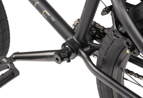 WTP ARCADE 20.5" MATT BLACK