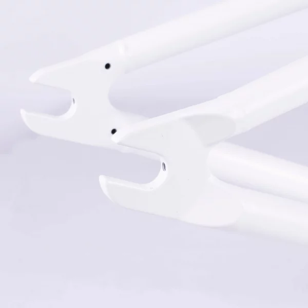 CULT DEVON SMILLIE BIGGIE FRAME MATTE WHITE