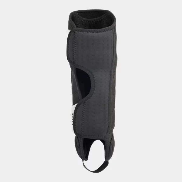 FUSE ALPHA PLUS SHIN PROTECTORS COMBO black/grey