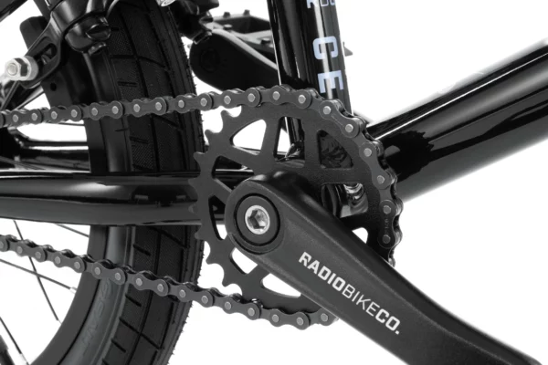 RADIO DICE 16" GLOSSY BLACK