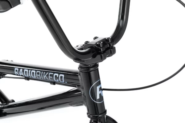 RADIO DICE 18" GLOSSY BLACK