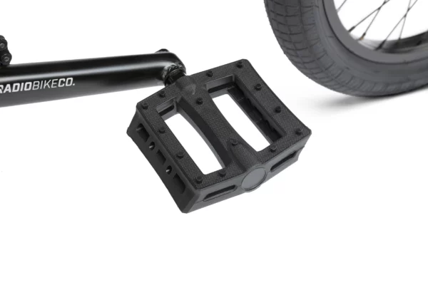 RADIO EVOL 20.3" MATT BLACK