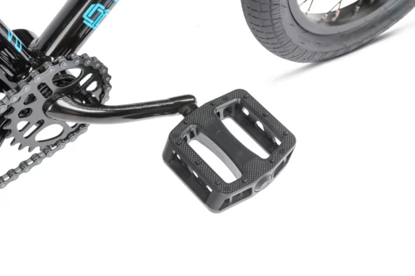 RADIO REVO 16" BLACK