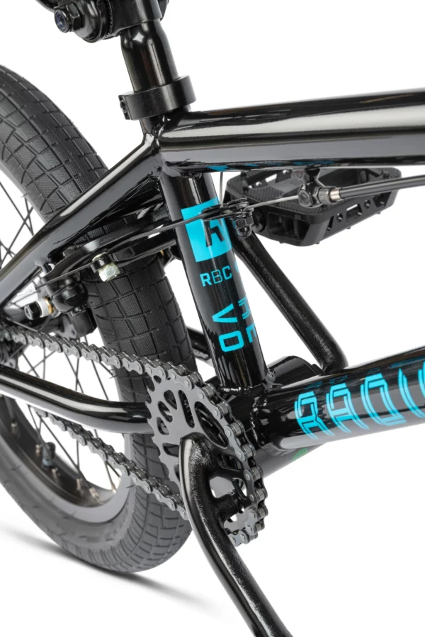 RADIO REVO 16" BLACK