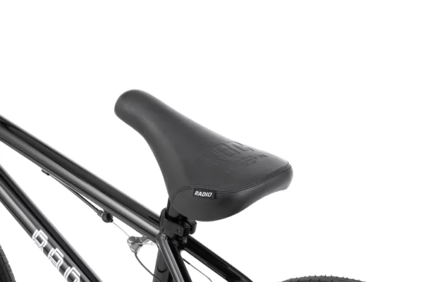 RADIO REVO 18" BLACK