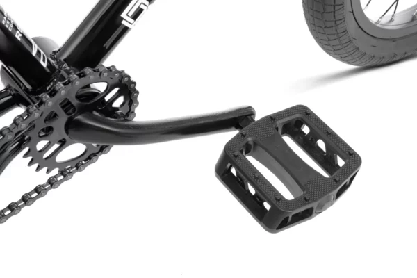 RADIO REVO 18" BLACK