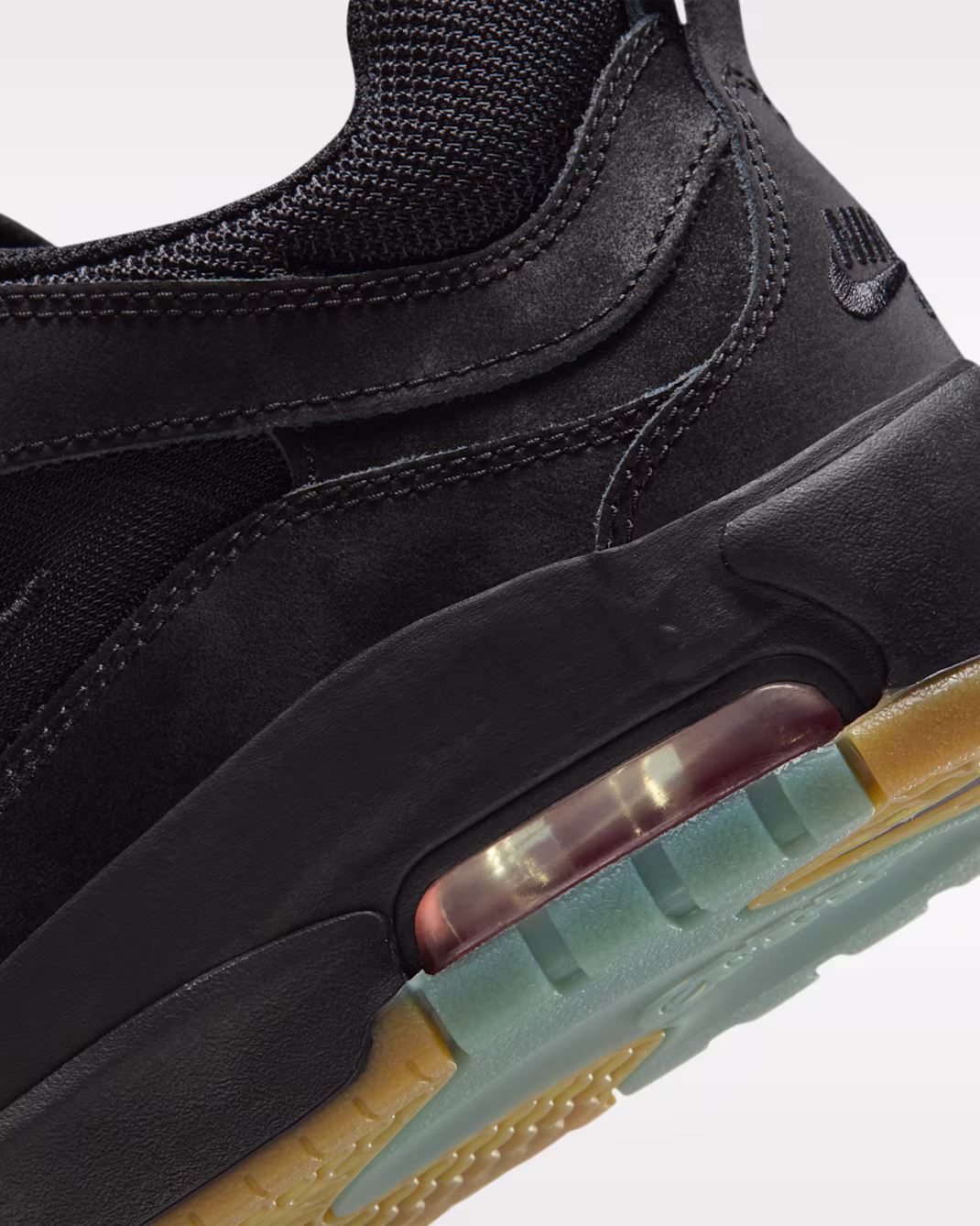 NIKE AIR MAX ISHOD black / black-black-black 8 NIKE AIR MAX ISHOD black / black-black-black